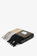 Arctic Fox - The Stockholm Scarf Check