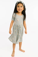 Classic Goose Short Sleeve Bamboo Dress: 10/11